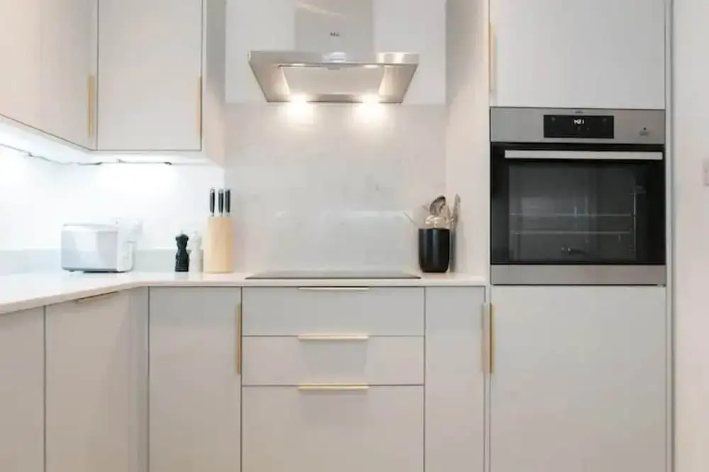 Stunning Newly Refurbished 2BD Shoreditch Flat