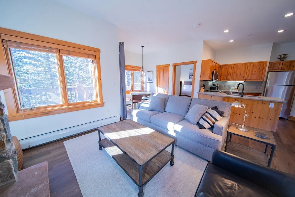 Expedition Station 8561 by SummitCove Vacation Lodging
