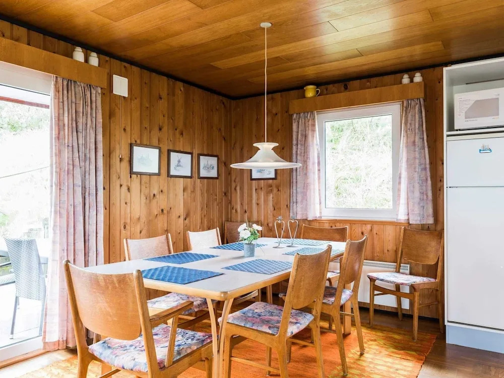 5 Person Holiday Home in Henne