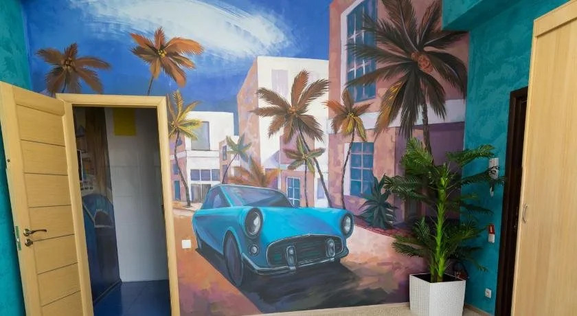 Hotel Garazh
