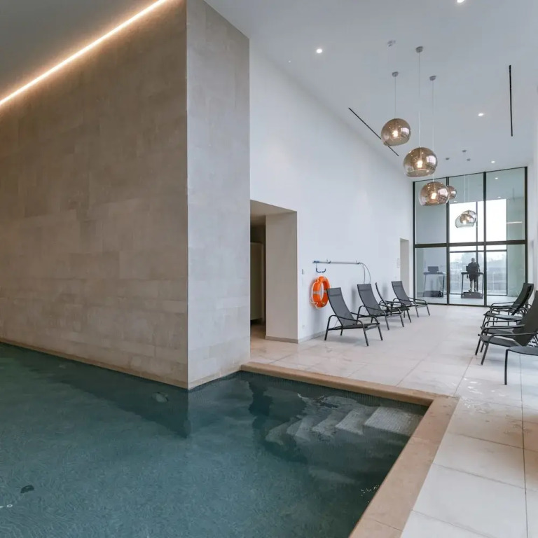 Nieuwbouw Appartement met Toegang tot Zwembad