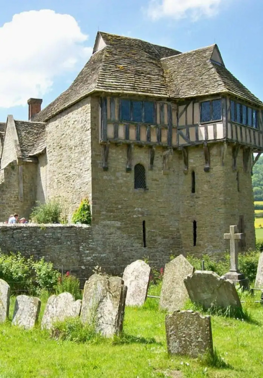 The Crown Country Inn