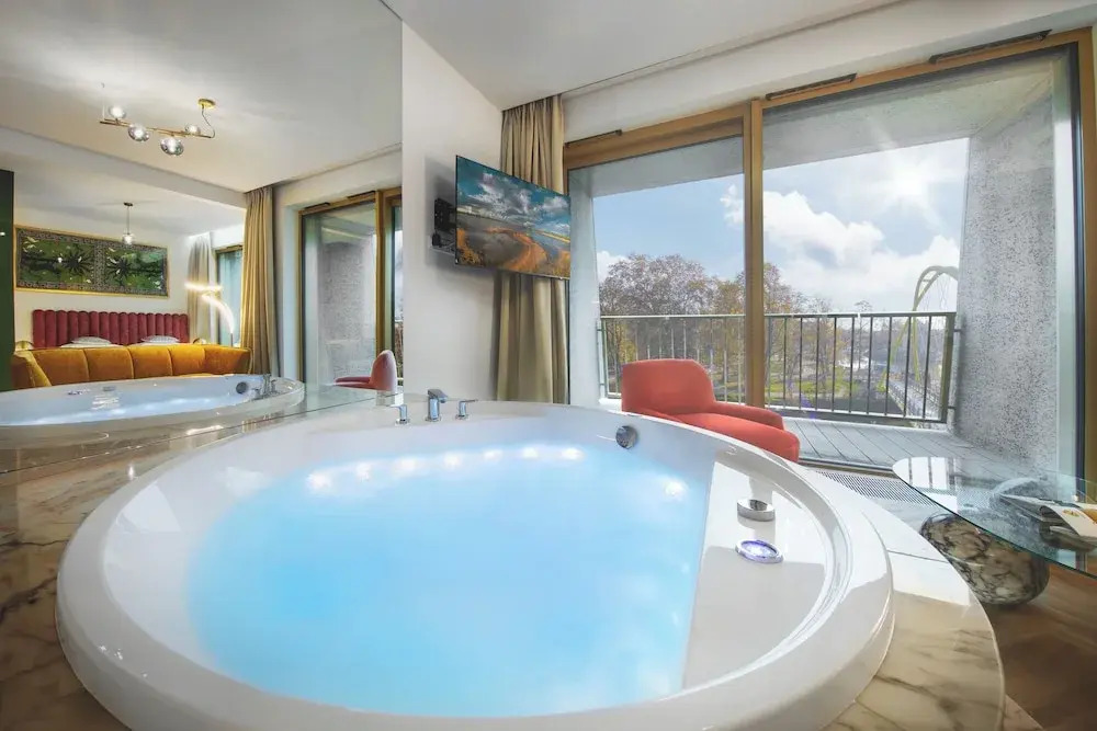 Boulevard Drobnera - ApartHotel Premium z widokiem na Odre