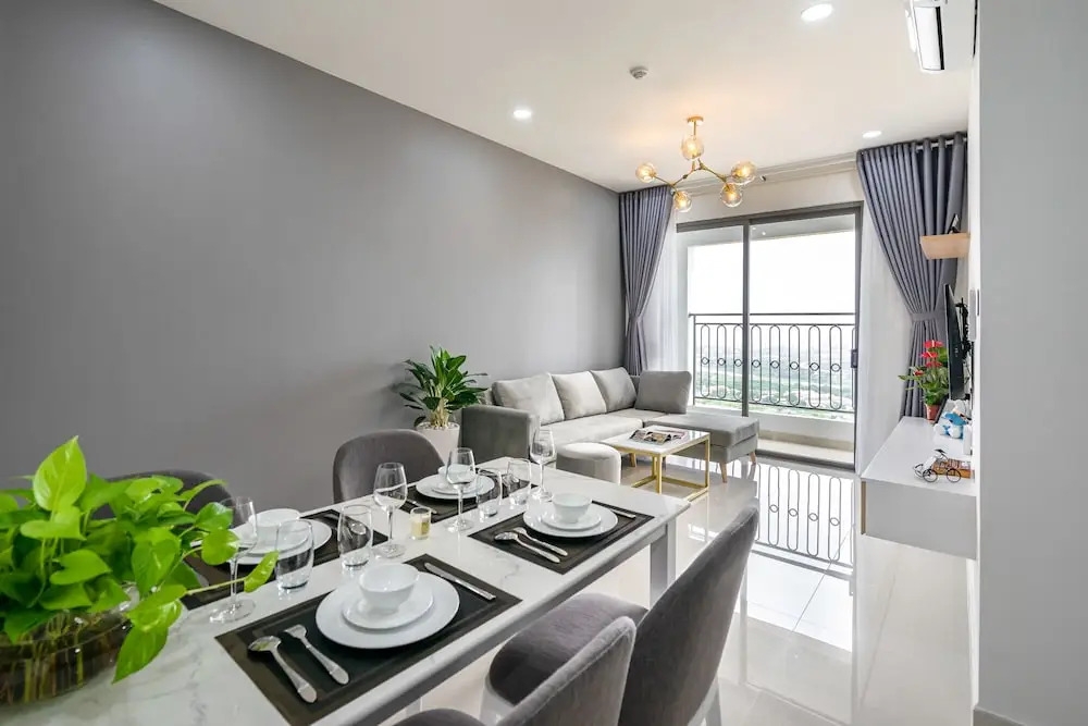 Diamond Luxury Rivergate