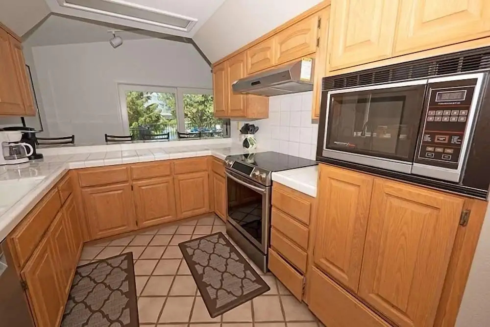 1899 Cascade Court 4 Bedroom Home by RedAwning