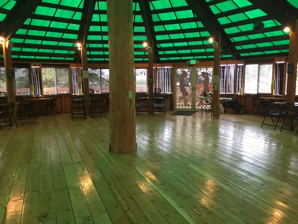Ninilchik132.6 cabins and Rv park