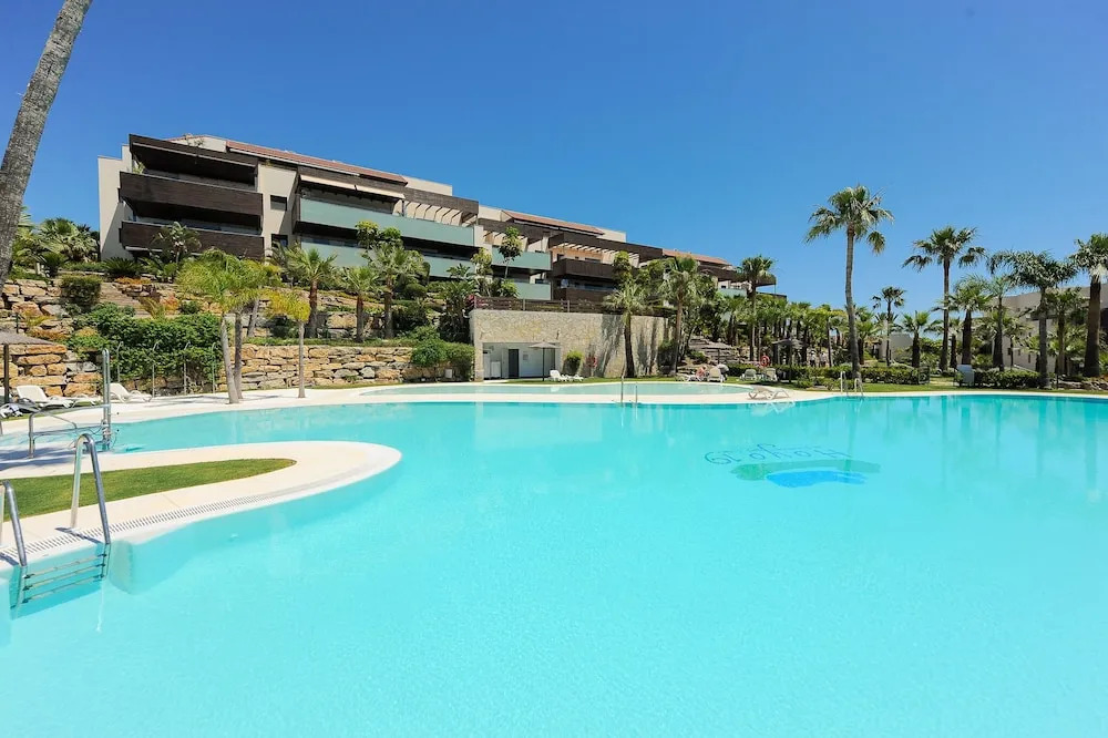 Flamingos Gardens Apartment Canovas