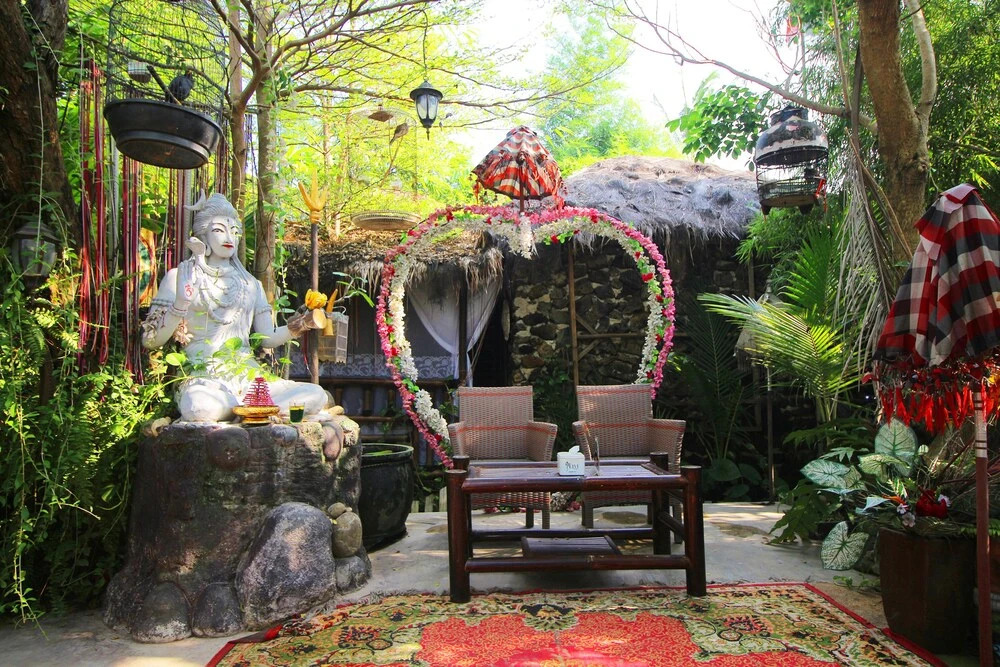 OYO 1115 Villa And Resto Kubu Selem Etnik Bali