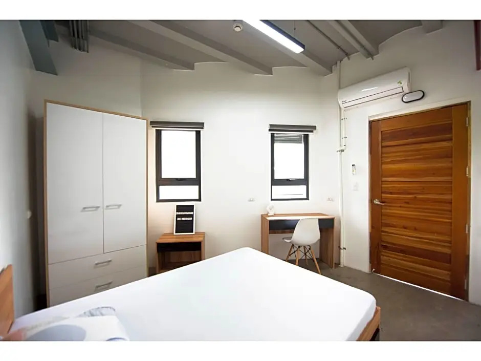 OYO 810 Urbanspace
