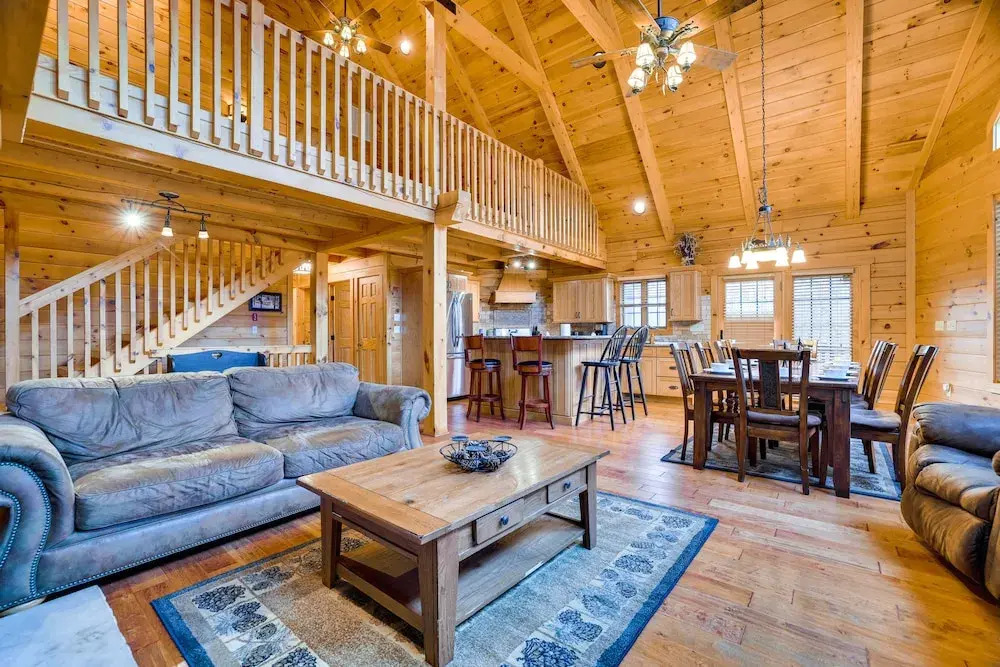 Hot Tub, Deck & Beach Access: Albrightsville Cabin