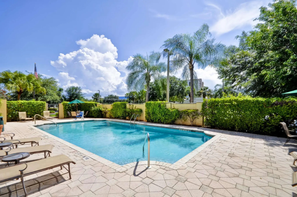 Hampton Inn Palm Beach Gardens