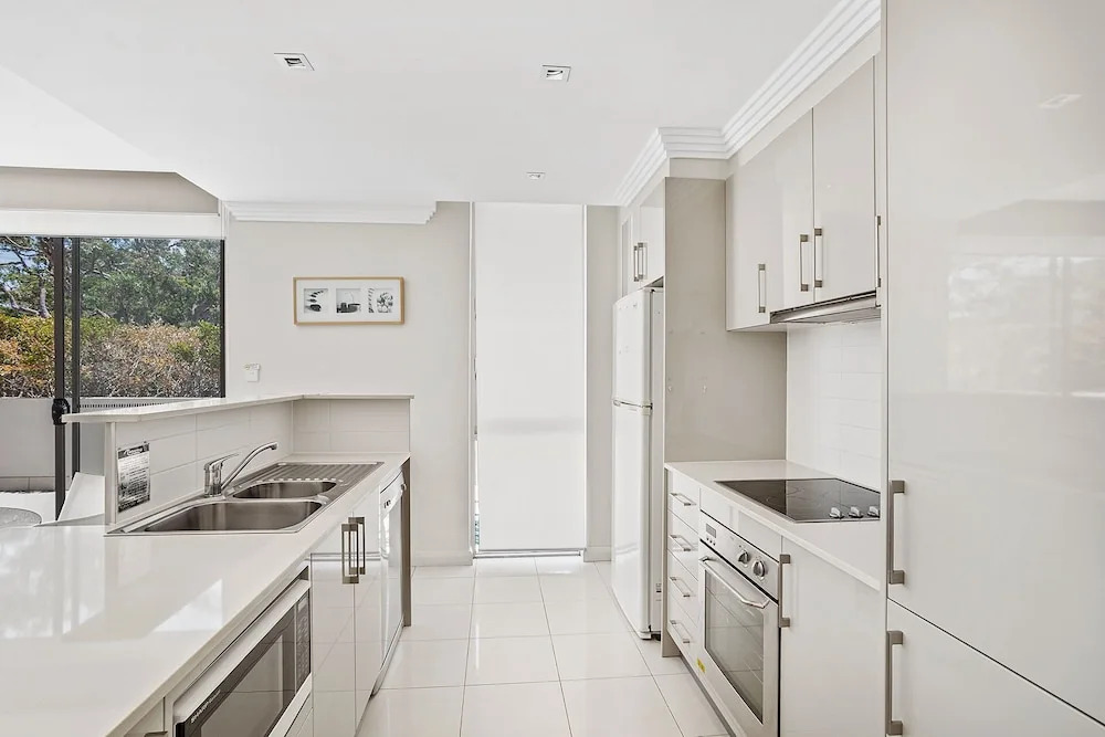 Shoal Bay Road, Aura Apartments, Unit 05, 59