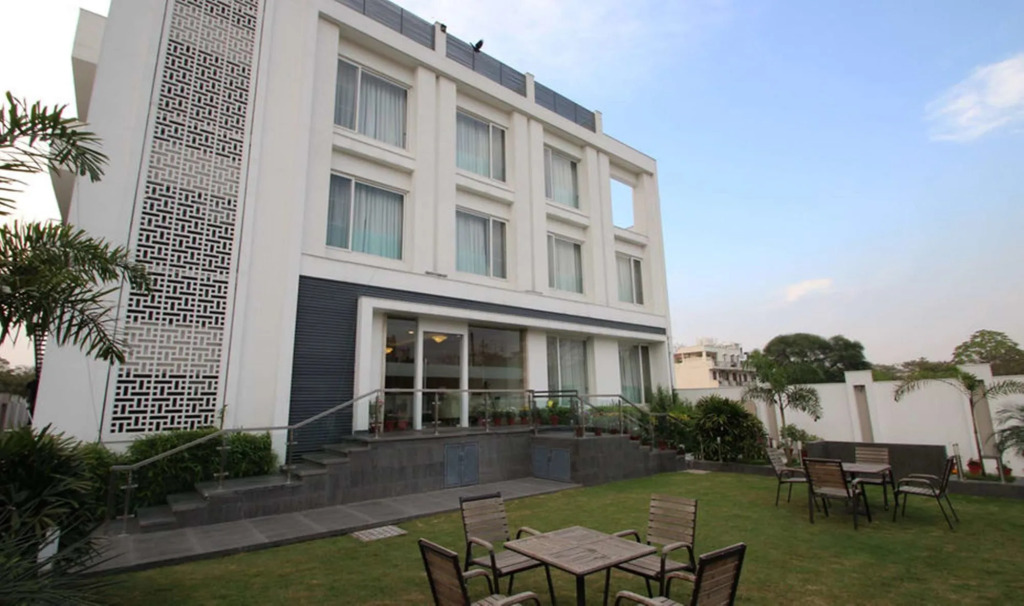 OYO 3624 Eden Residency