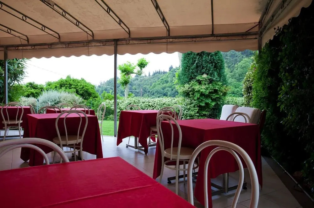 Hotel Ristorante Grappolo D'Oro
