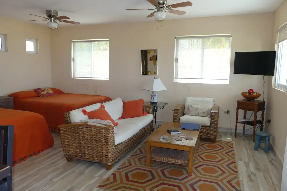 La Optimista Boutique Hotel & Concierge