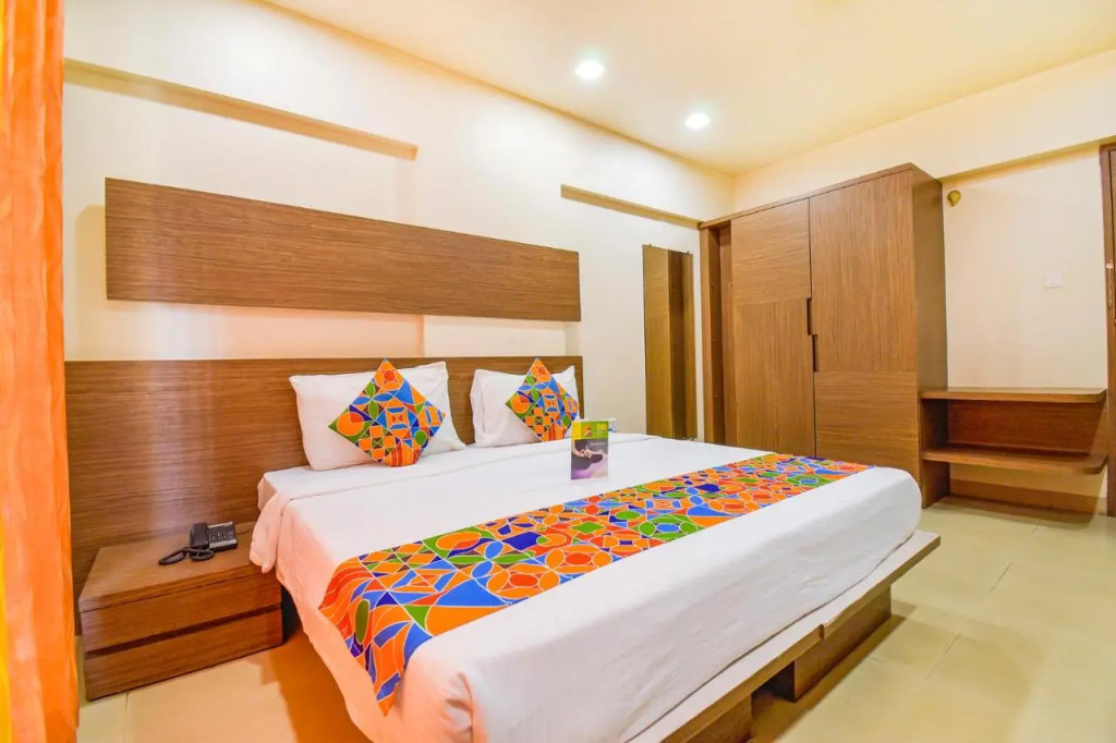 FabHotel Blossoms Pune Airport (Viman Nagar)