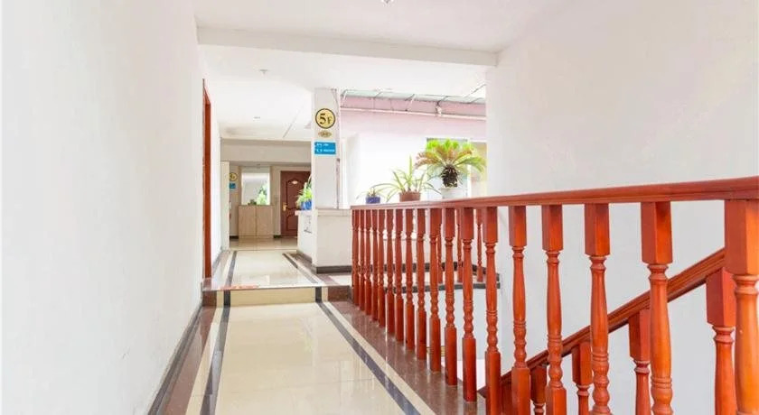 Jiatai Inn Leshan