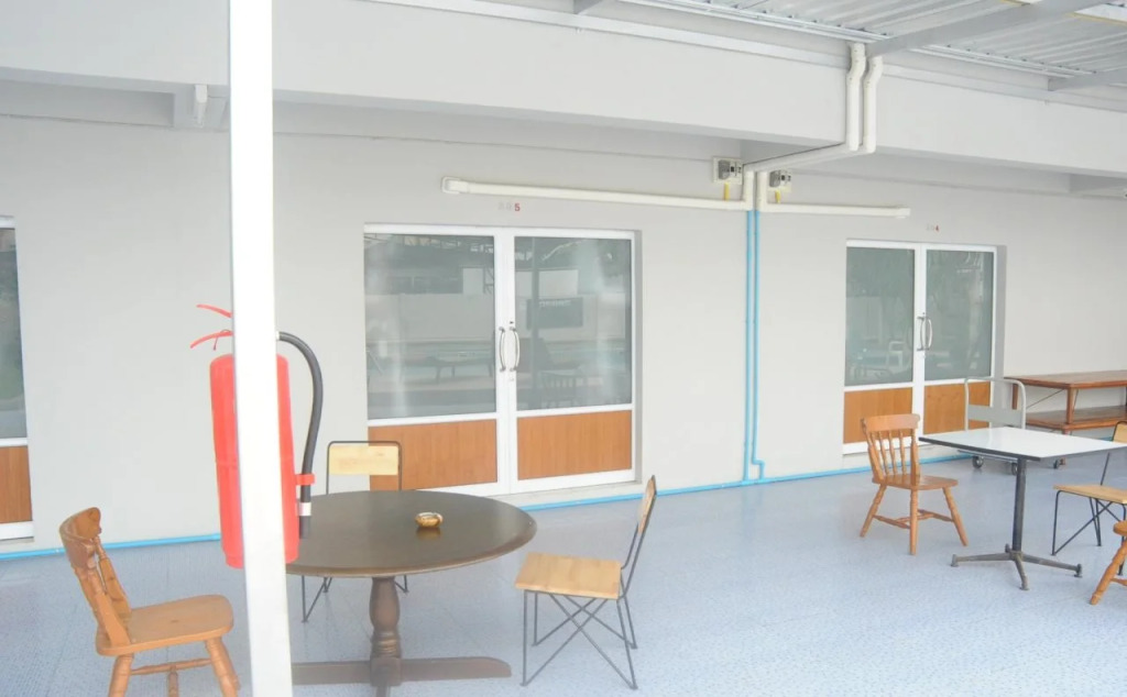 Pool Front Hostel