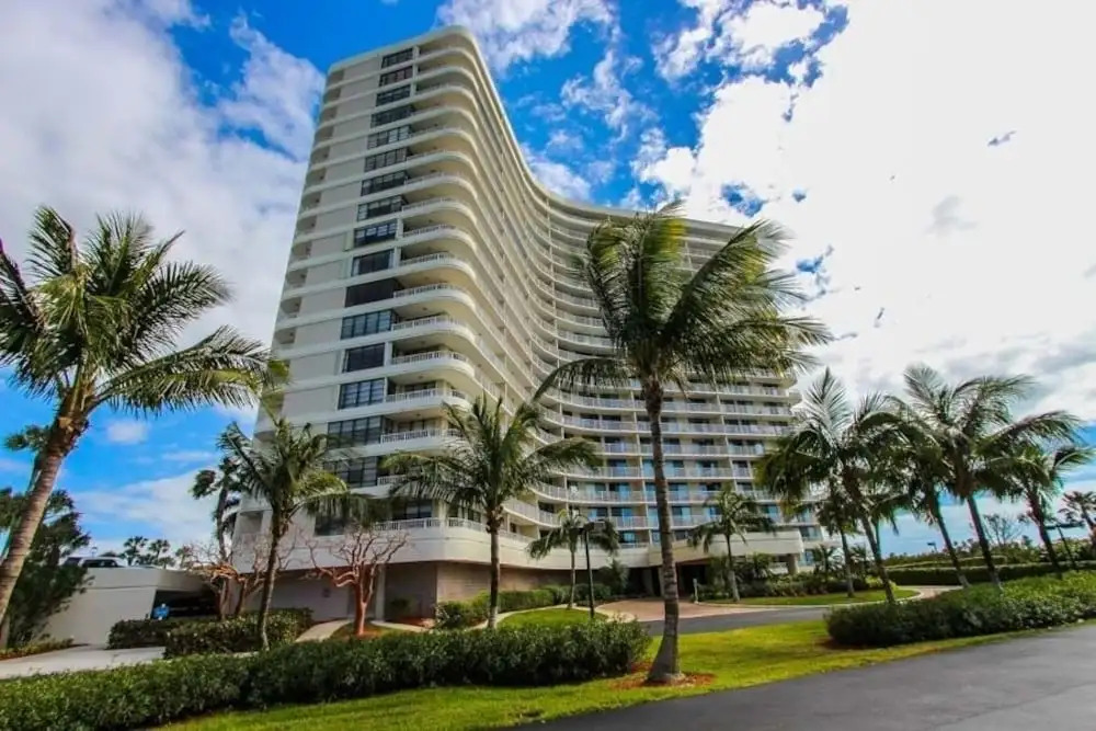 Sst4-1101 - South Seas Tower 2 Bedroom Condo by Redawning