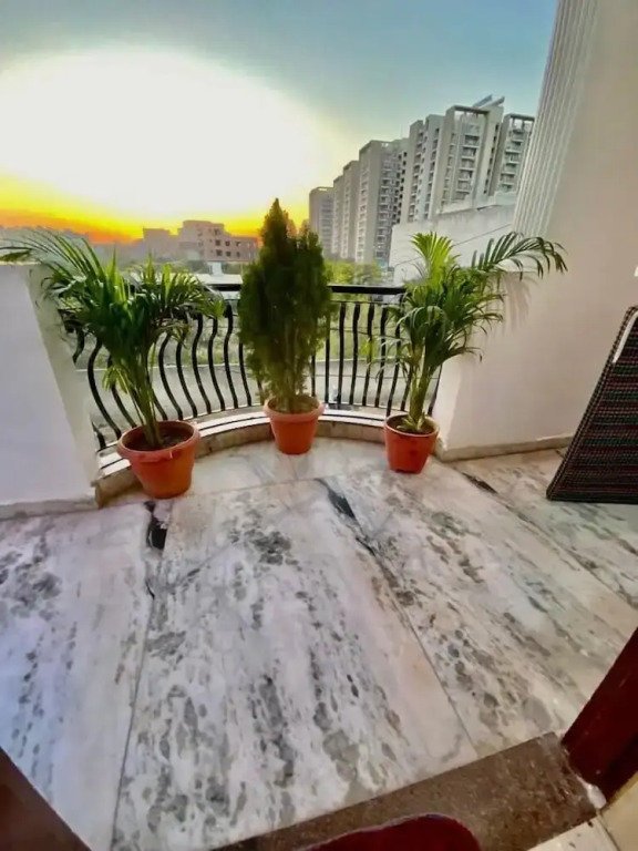 Hotel homestay guest house BNB Suman Solanki residency flats
