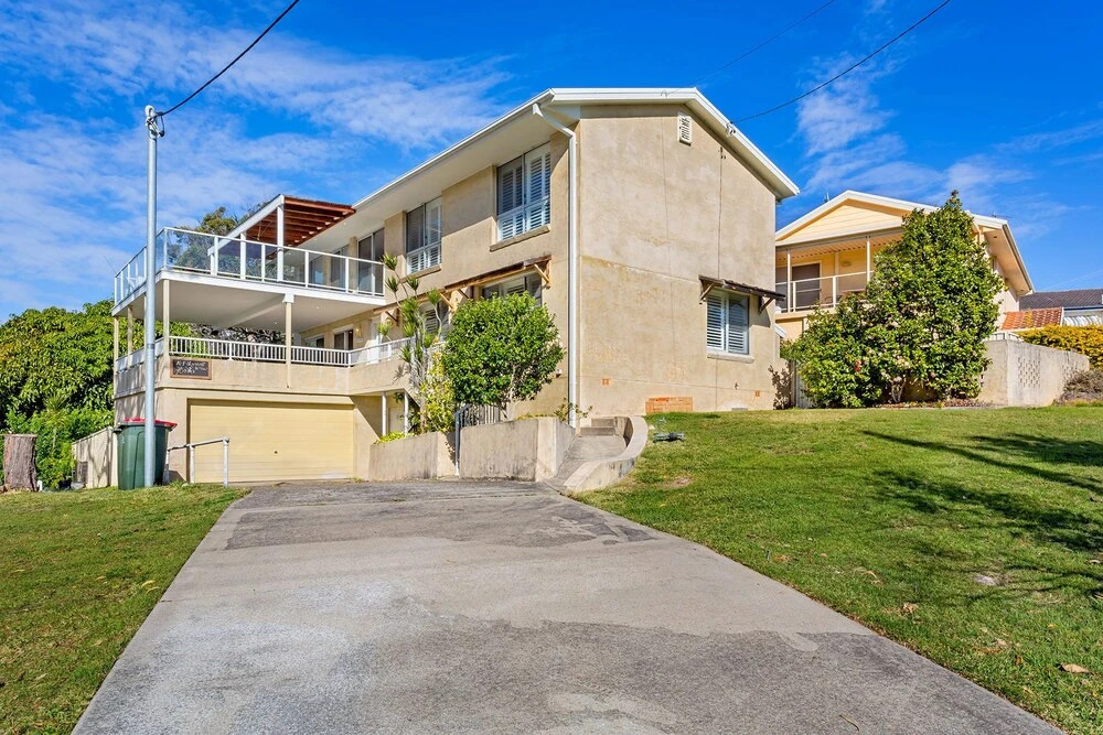 Bagnall Avenue, 1