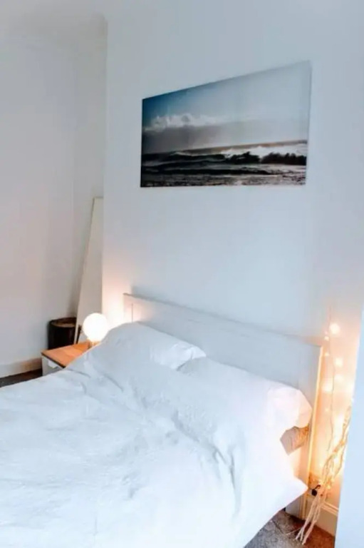 1 Bedroom Apartment Near Arthurs Seat