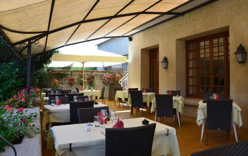 Logis Hôtel le Relais