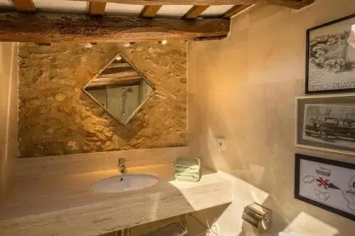 Can Felip Apartments