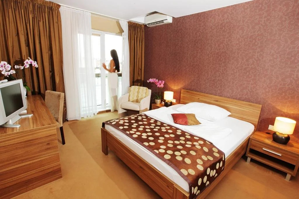 City Hotel Nitra with free parking