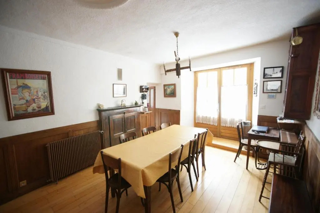 Chez Jean Pierre - 4 bedrooms in a 17th century house