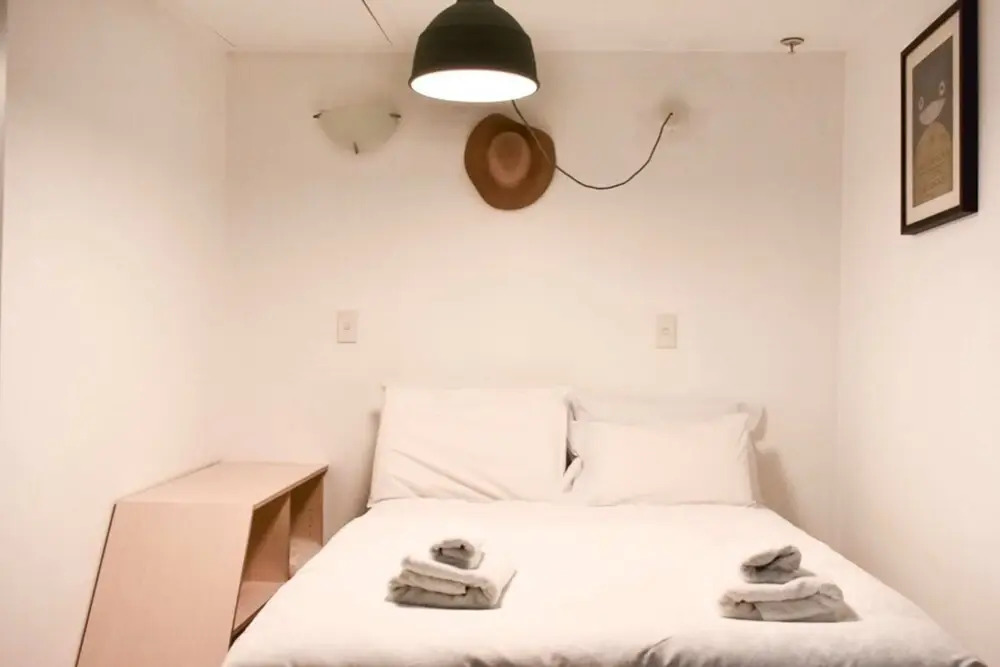 Stylish Queen Street Loft-style 1 Bedroom