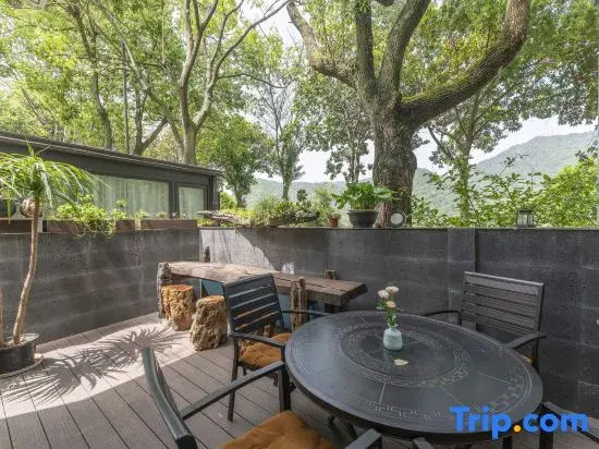 Shanlan · Linjiang Homestay