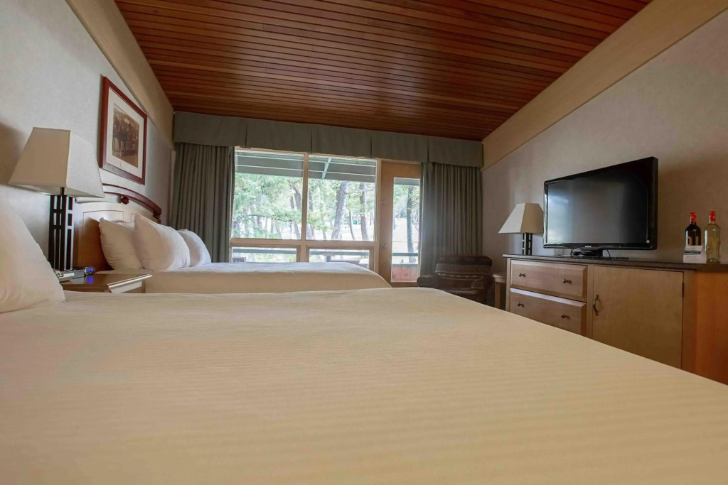 Fairmont Hot Springs Resort