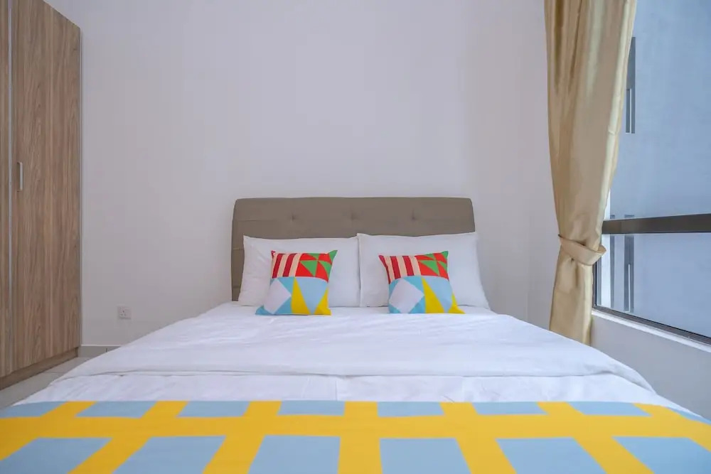 OYO 90183 D' Summit Residence 2bhk
