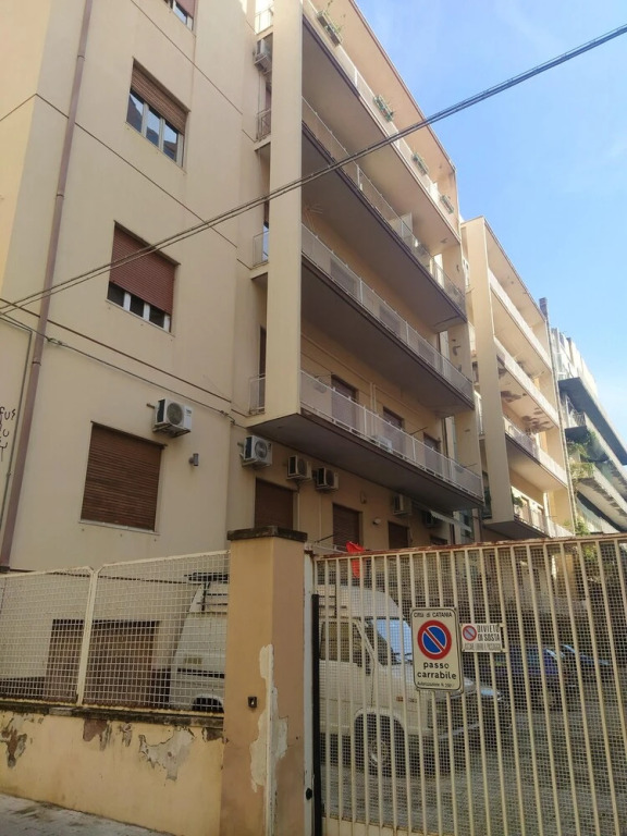 Apartment with 4 Bedrooms in Catania, with Wonderful City View, Furnished Balcony And Wifi
