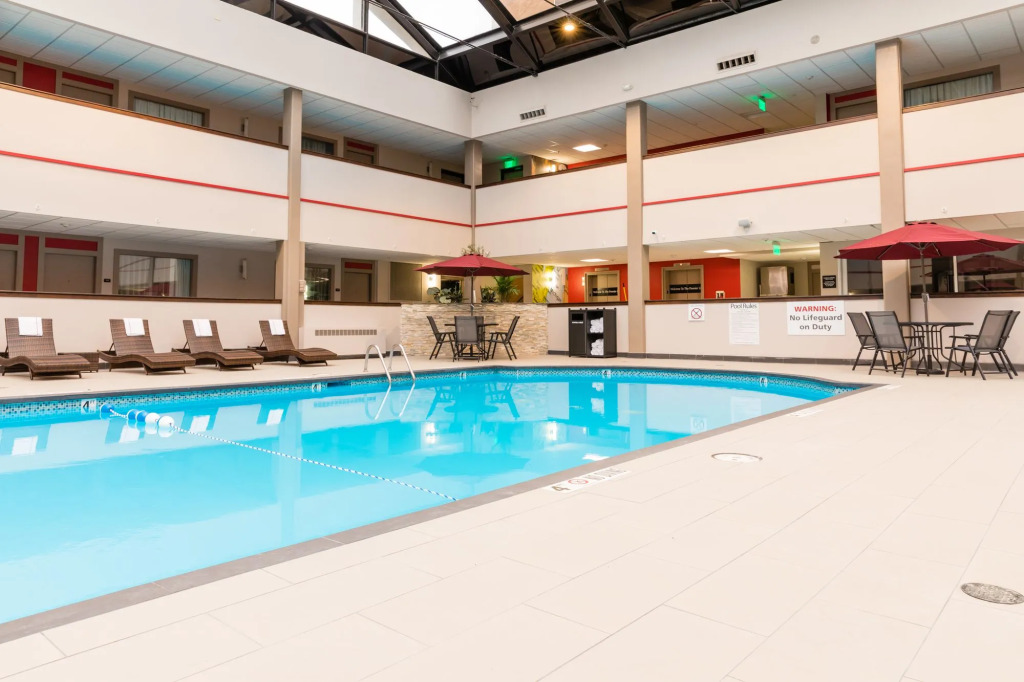 Holiday Inn Brookfield - Milwaukee by IHG
