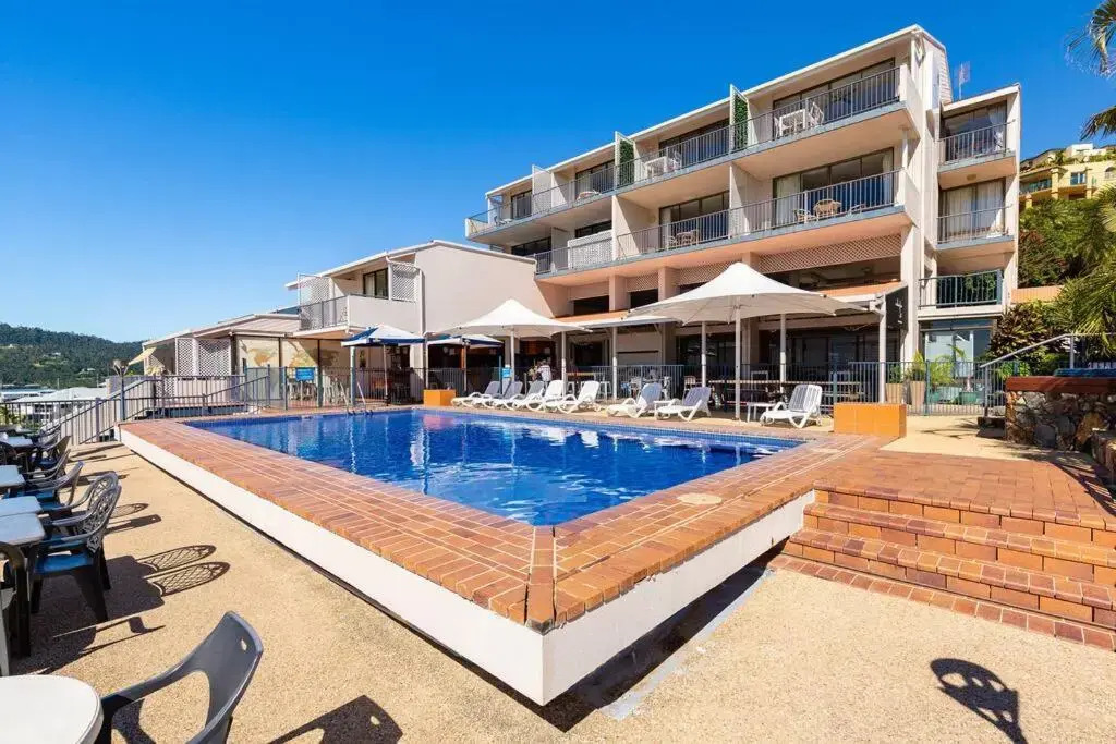 Ocean View 33A Studio Pool Ocean View WIFI