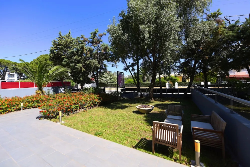 Rhodes Superior Suite, Luxury Poolside Resort