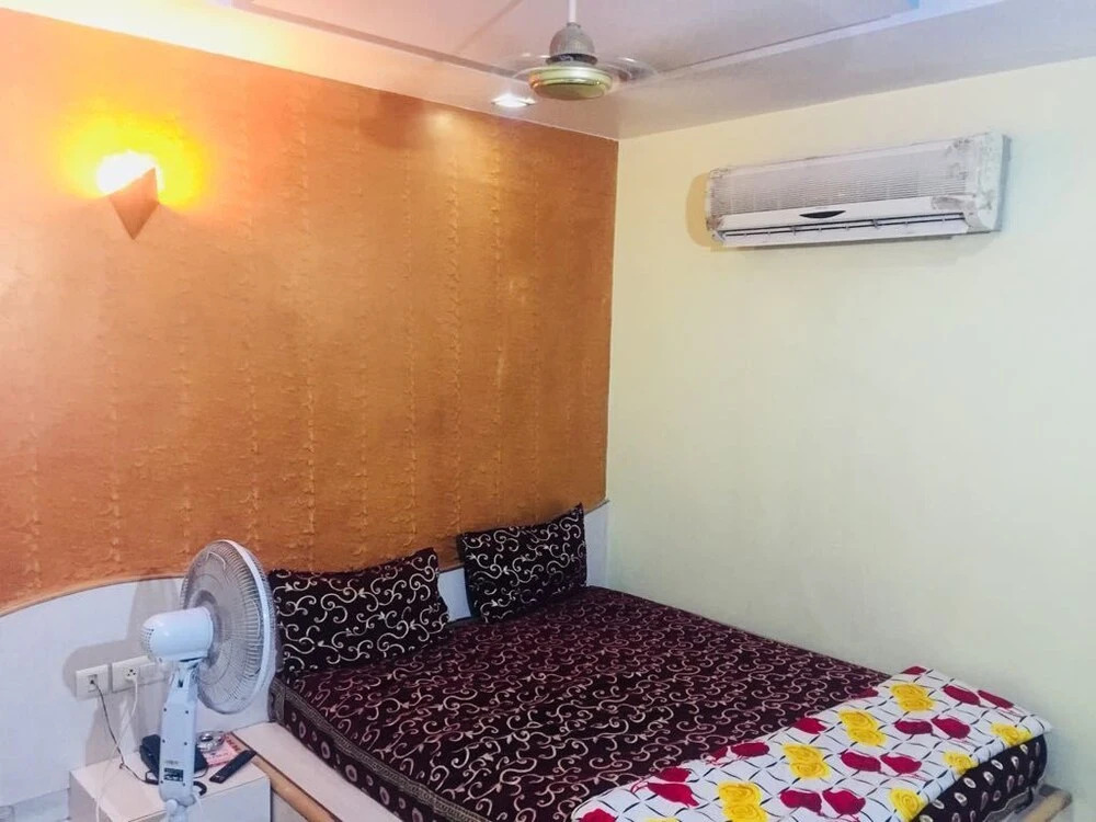 Mahadev Regency Hotel