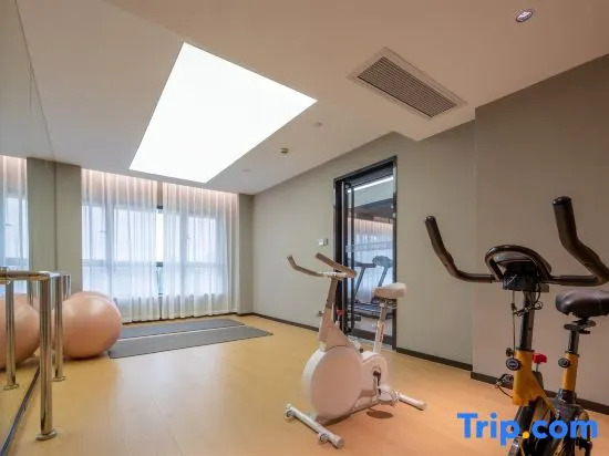 SKYBIRD Hotel (Guangzhou Baiyun International Airport Termi 1 Storenal)
