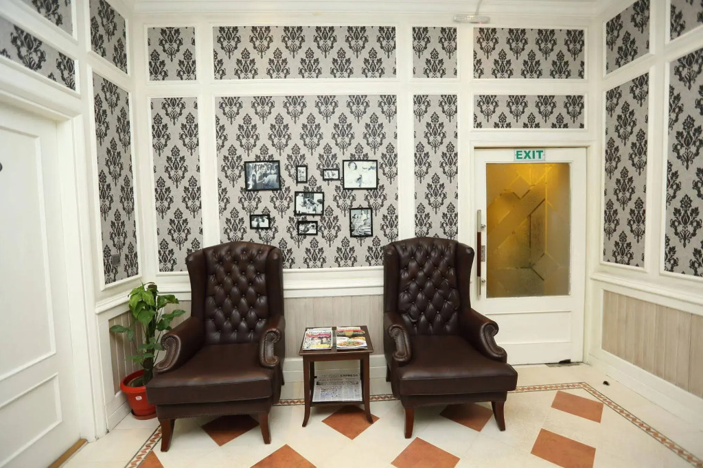 Hotel Bright