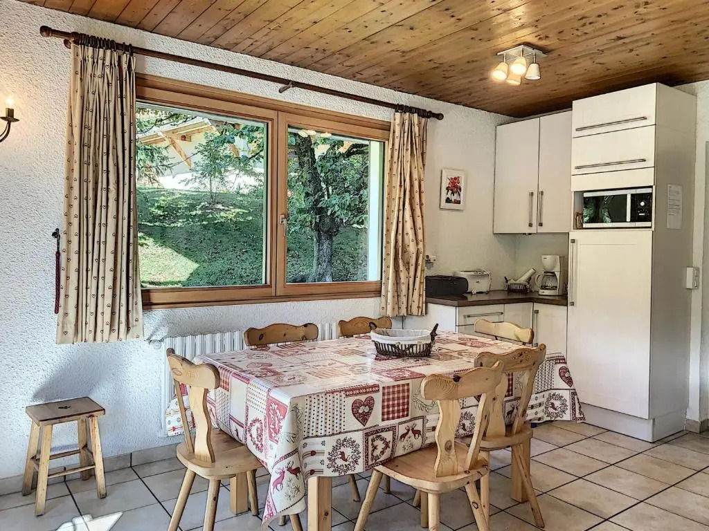 Appartement Combloux, 3 pièces, 6 personnes - FR-1-560-52