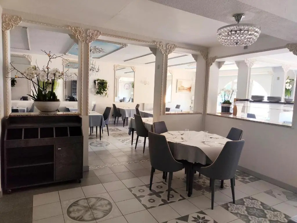 Hôtel-Restaurant le Commerce