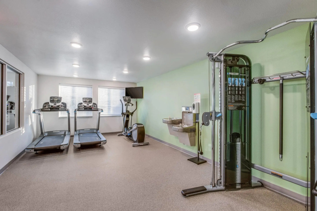 WoodSpring Suites Novi Farmington
