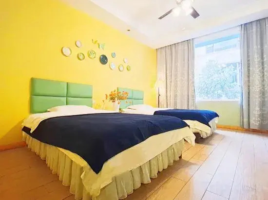 Q+ Dove Flower Hotel (Emei Mountain Baoguo Temple)