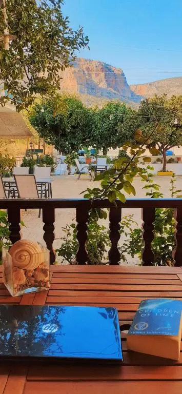 Costa-Rini Hotel
