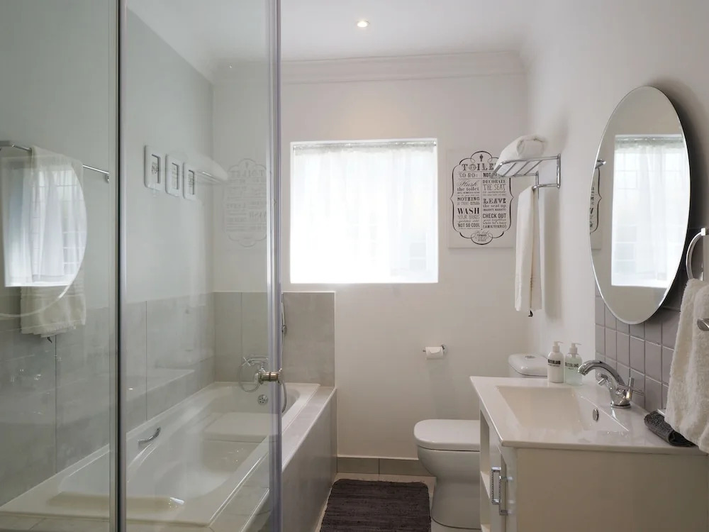 Waterland Lodge