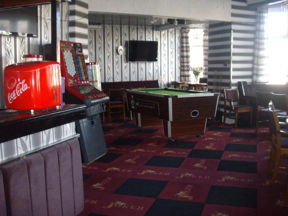 Royal Hotel