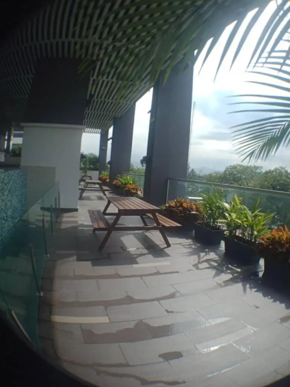 VUE RESIDENCES SERVICE SUITE -2 2rooms for 6 pax
