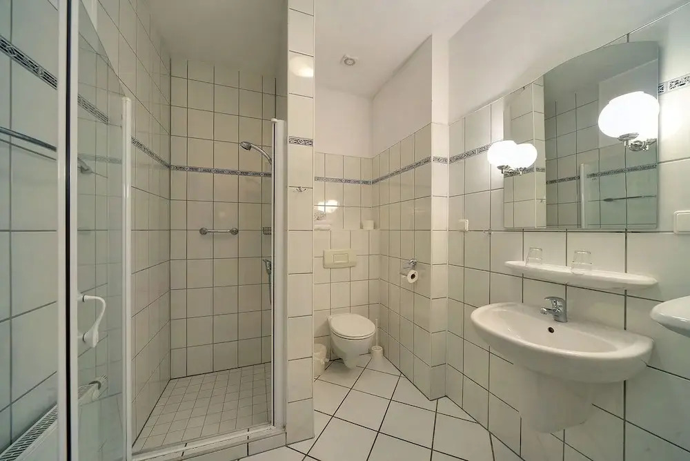Hotel Belweder - przy hotelu Golebiewski